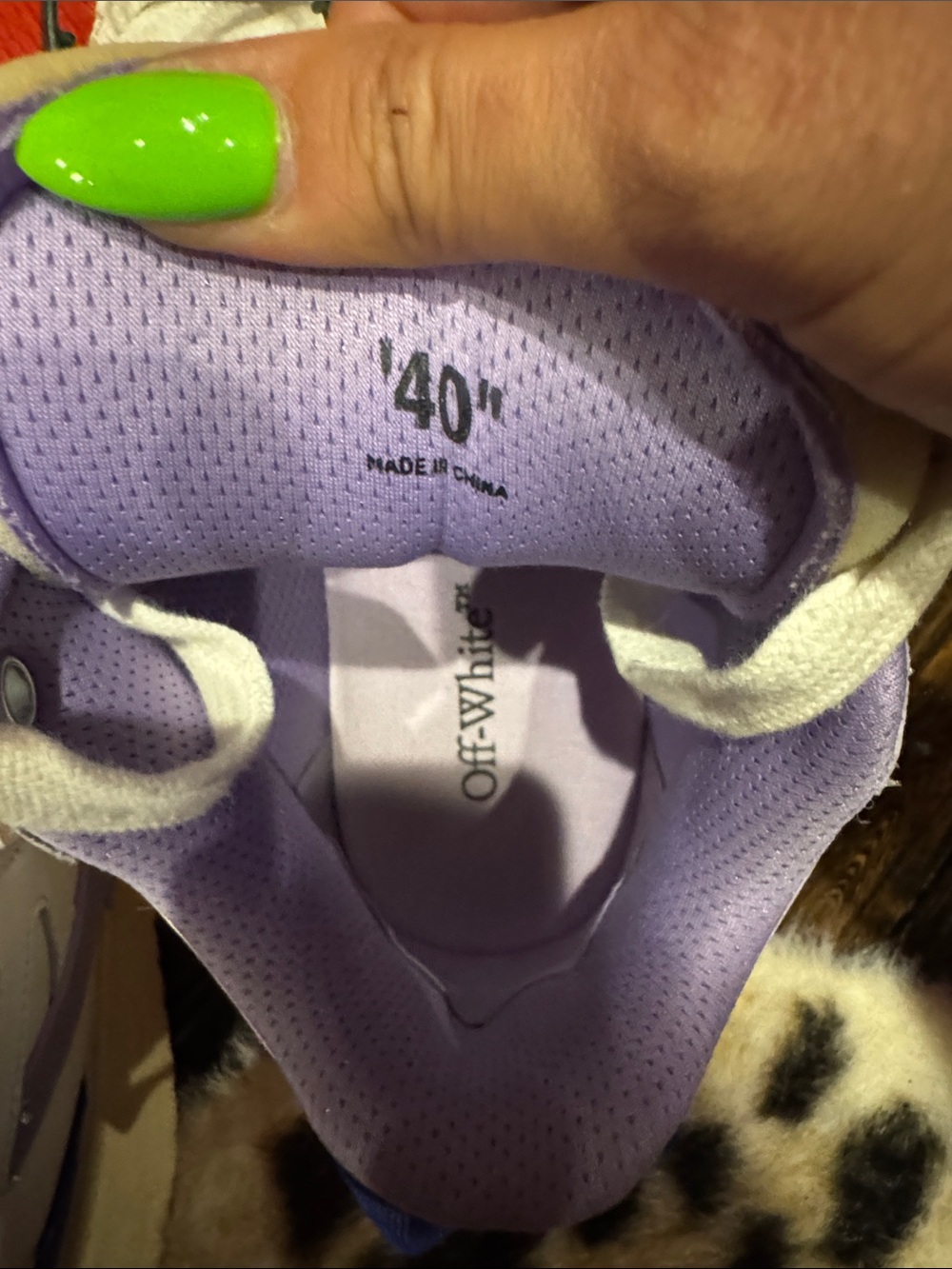 Off-White Cream and Purple Low-Top Sneakers - Picture 9 of 9